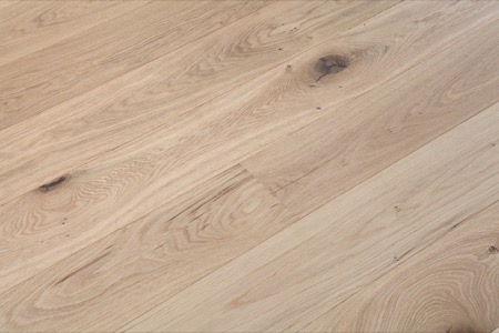 cubierta de madera de roble blanco pincel activo aceite blanco